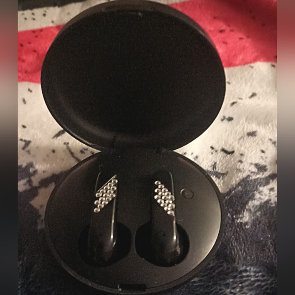 Wireless Earbuds